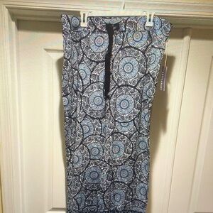 Elegant Blue and Black Patterned Skirt